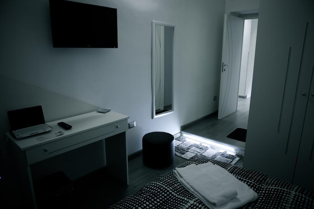 Arts & Rooms Roma Quarto foto